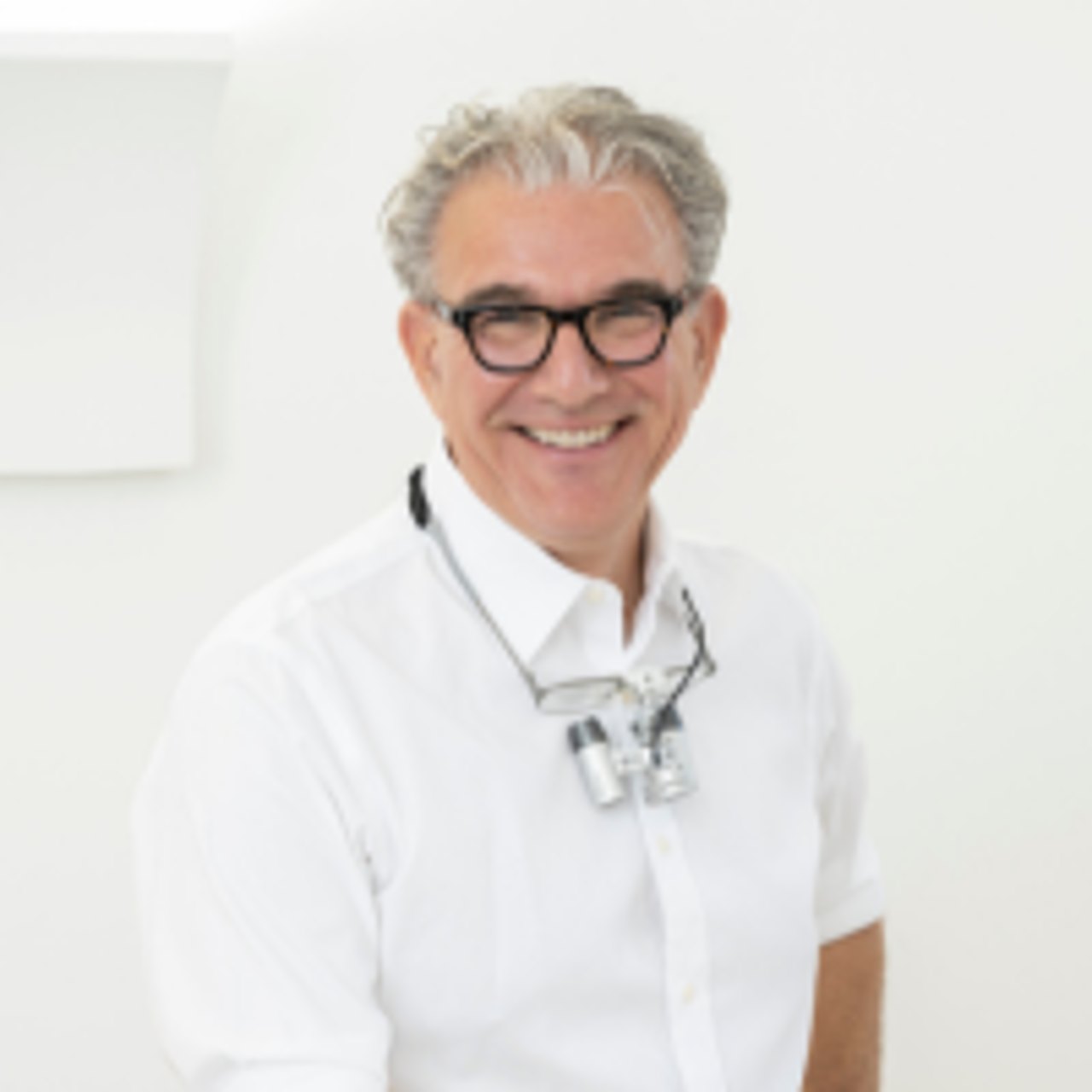 Dr. Mark Sebastian, Inhaber der Praxis MAX 36 in München